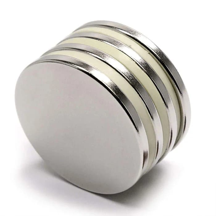 Neodymium (NdFeB) 8x2 mm Disc Magnet - High-Strength Rare Earth Magnet