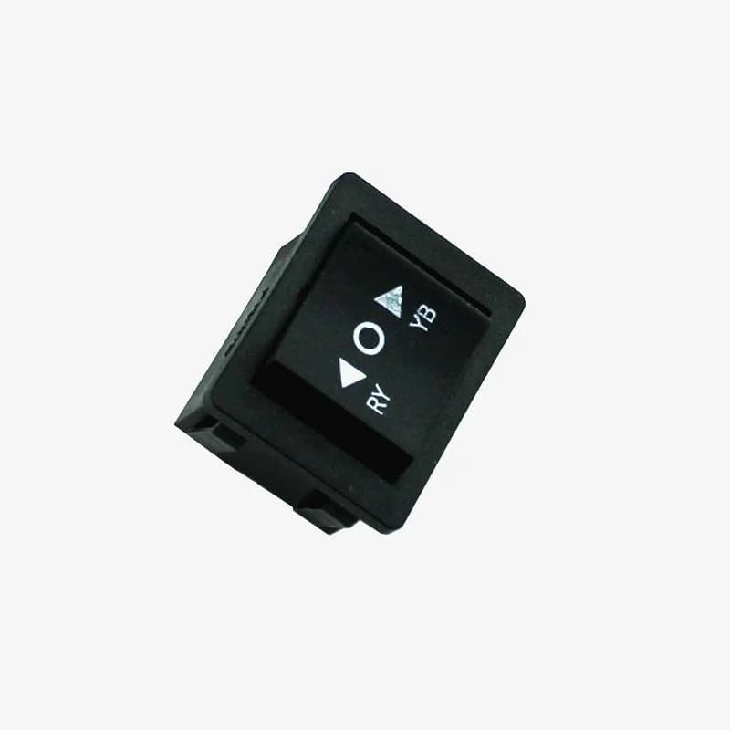 SPDT Momentary Rocker Switch - 6A 250V AC